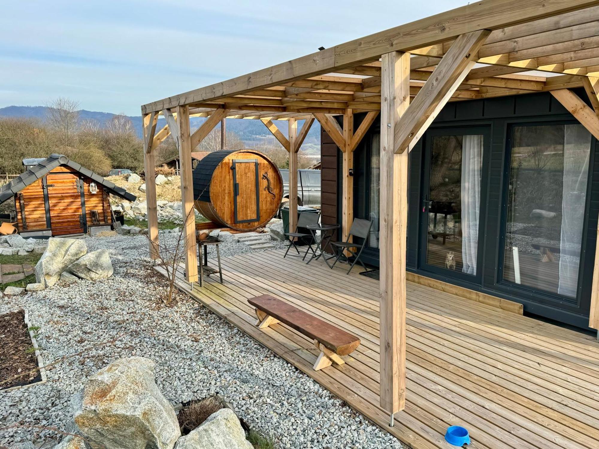 Tiny House With Mountain Views Διαμέρισμα Turany Εξωτερικό φωτογραφία